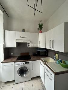 For sale Marseille-6eme-arrondissement 2 rooms 33 m2 Bouches du Rhone (13006) photo 0