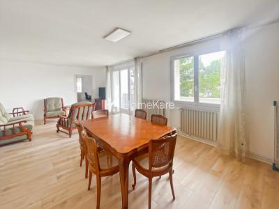 For sale Pessac 4 rooms 80 m2 Gironde (33600) photo 2