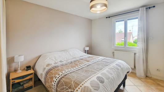 For sale Chelles 5 rooms 98 m2 Seine et marne (77500) photo 4