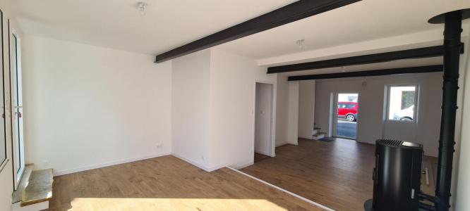 For sale Pallet 4 rooms 84 m2 Loire atlantique (44330) photo 2