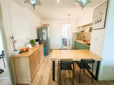 For sale Toulon 3 rooms 58 m2 Var (83100) photo 2