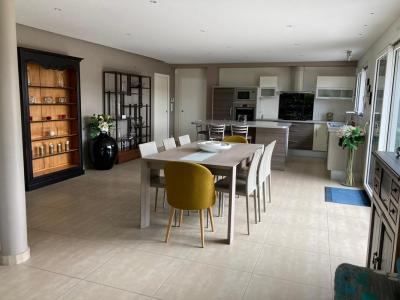 For sale Dinan 6 rooms 151 m2 Cotes d'armor (22100) photo 1