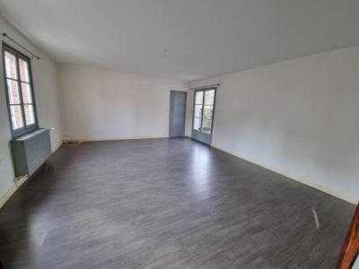 For sale Lorris 3 rooms 80 m2 Loiret (45260) photo 2