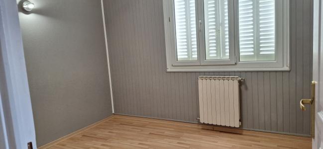 For sale AVENUE DE ROMANS 4 rooms 82 m2 Isere (38360) photo 4
