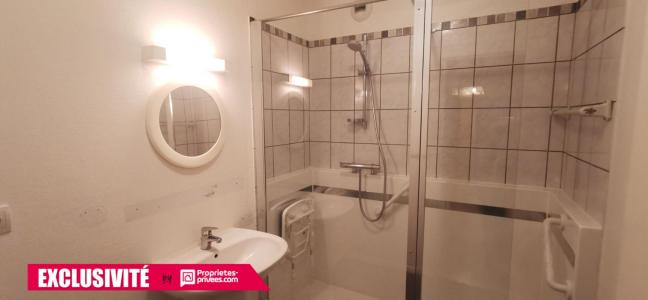 For sale Lille 3 rooms 64 m2 Nord (59000) photo 3
