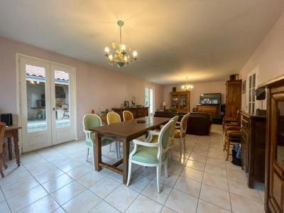For sale Boen 7 rooms 170 m2 Loire (42130) photo 1
