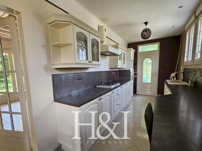 For sale Bonneuil-matours 7 rooms 180 m2 Vienne (86210) photo 4