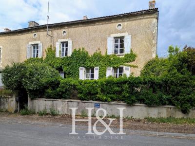 For sale Mirebeau 6 rooms 220 m2 Vienne (86110) photo 0