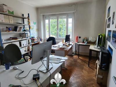 For sale Besancon 7 rooms 128 m2 Doubs (25000) photo 0