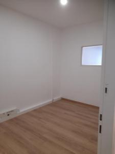 Louer Local commercial Saint-gaudens 9360 euros