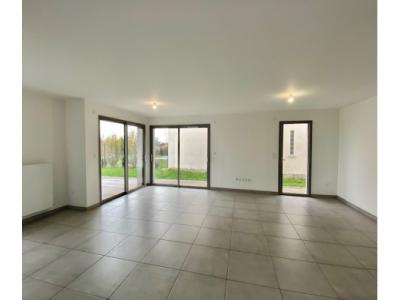 For rent Auzeville-tolosane 6 rooms 142 m2 Haute garonne (31320) photo 2