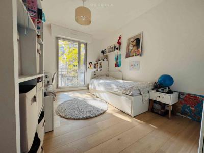 For sale Paris-19eme-arrondissement 4 rooms 115 m2 Paris (75019) photo 4