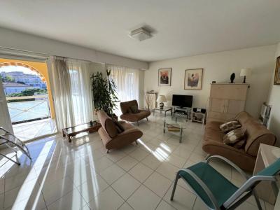 For sale Cannet 3 rooms 74 m2 Alpes Maritimes (06110) photo 2