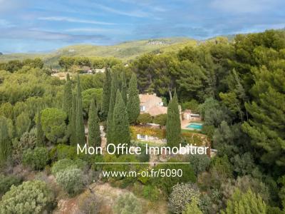 For sale Sanary-sur-mer 12 rooms 400 m2 Var (83110) photo 1