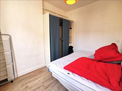 Annonce Location 2 pices Appartement Paris-18eme-arrondissement 75