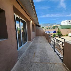 Louer Appartement 97 m2 Marseille-15eme-arrondissement