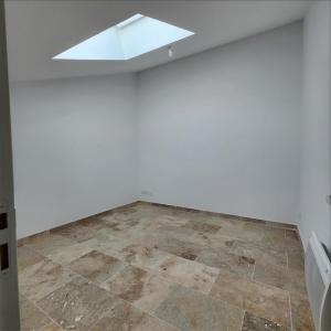 Louer Appartement Marseille-15eme-arrondissement Bouches du Rhone