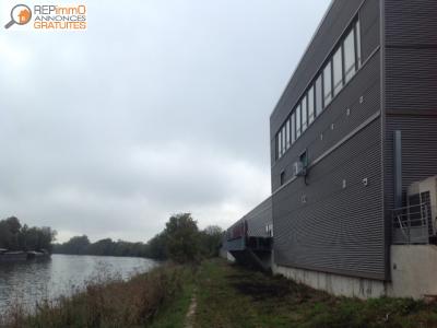 Acheter Local commercial 494 m2 Montereau-fault-yonne