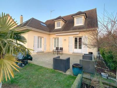 For sale Cauffry 7 rooms 140 m2 Oise (60290) photo 0