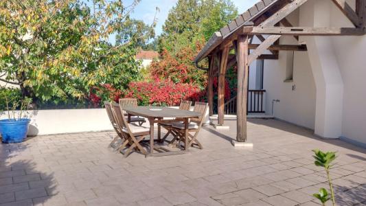 For sale Yerres 8 rooms 195 m2 Essonne (91330) photo 2