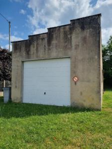 Acheter Parking Lorris 73590 euros