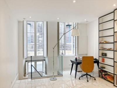 For sale Bordeaux 4 rooms 107 m2 Gironde (33000) photo 0