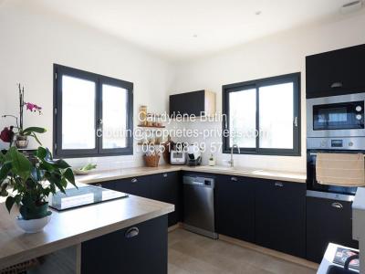 For sale Colombiers 4 rooms 114 m2 Herault (34440) photo 3