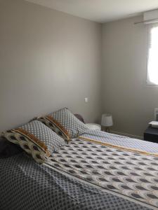 For rent Vouille 4 rooms 89 m2 Vienne (86190) photo 1