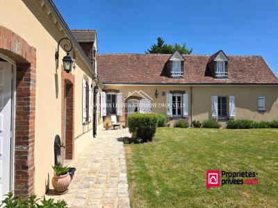For sale Jouy 9 rooms 228 m2 Eure et loir (28300) photo 0