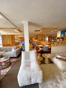 For rent Valette-du-var 1000 m2 Var (83160) photo 1