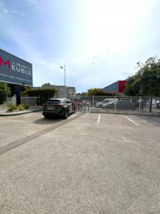 For rent Valette-du-var 1000 m2 Var (83160) photo 3