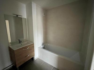 For rent Croix 3 rooms 66 m2 Nord (59170) photo 4