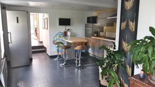 For sale Wattignies 4 rooms 125 m2 Nord (59139) photo 2