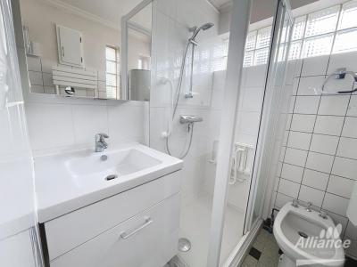 For sale Montbeliard 4 rooms 80 m2 Doubs (25200) photo 3
