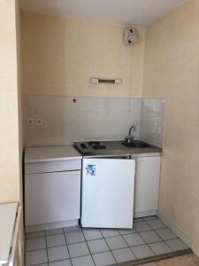 For rent Creusot 1 room 20 m2 Saone et loire (71200) photo 1