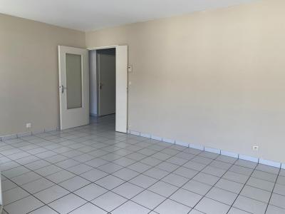 For sale Apremont MARTIGNAT 3 rooms 76 m2 Ain (01100) photo 4