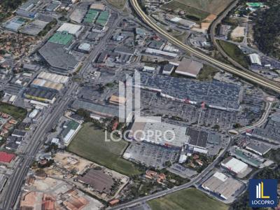 Louer Local commercial 359 m2 Pennes-mirabeau