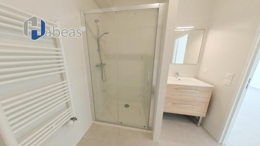 For sale Lyon-8eme-arrondissement 4 rooms 110 m2 Rhone (69008) photo 4