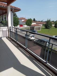 Annonce Location 4 pices Appartement Laiz 01