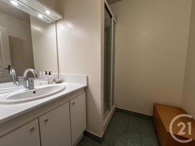 For sale Fontenay-sous-bois 3 rooms 66 m2 Val de Marne (94120) photo 3