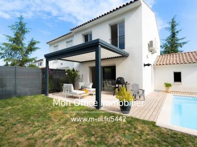 For sale Aix-en-provence 4 rooms 116 m2 Bouches du Rhone (13090) photo 0