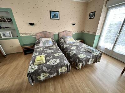 For sale CENTRE VILLE 6 rooms 105 m2 Cotes d'armor (22700) photo 3