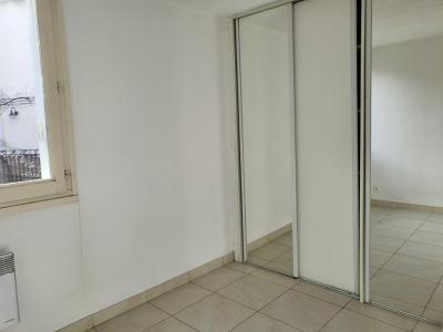 For sale 2 rooms 32 m2 Herault (34800) photo 1