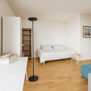 For sale 1 room 38 m2 Paris (75015) photo 1