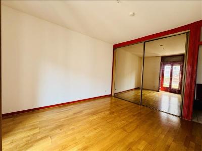 For rent Grenoble 2 rooms 60 m2 Isere (38100) photo 3
