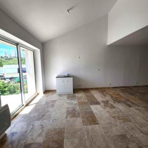Louer Appartement 80 m2 Marseille-15eme-arrondissement
