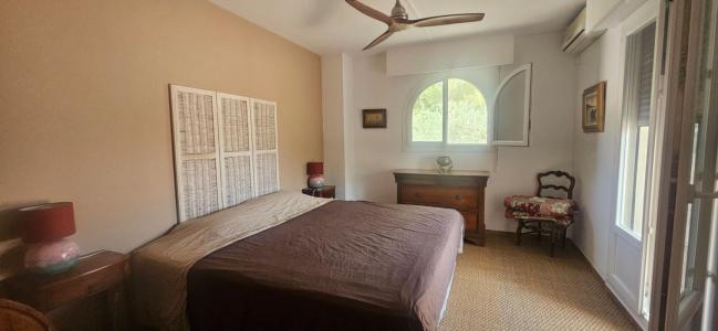 For sale Toulon 6 rooms 193 m2 Var (83200) photo 4
