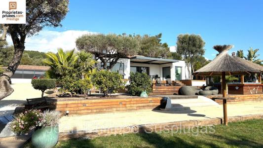 For sale Sanary-sur-mer 8 rooms 190 m2 Var (83110) photo 1