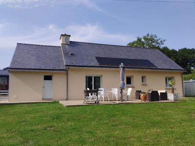 For sale Gourin 84 rooms 84 m2 Morbihan (56110) photo 0