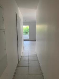 Louer Appartement Rives 588 euros